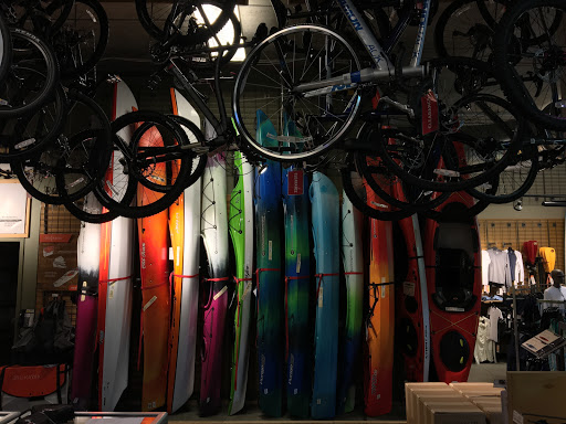 Camping Store «REI», reviews and photos, 1405 NW Johnson St, Portland, OR 97209, USA