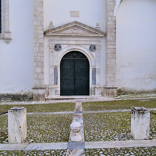 Igreja e claustro do Convento das Chagas ou Real Convento das Chagas de Cristo (actual Pousada D. João IV) - Vila Viçosa