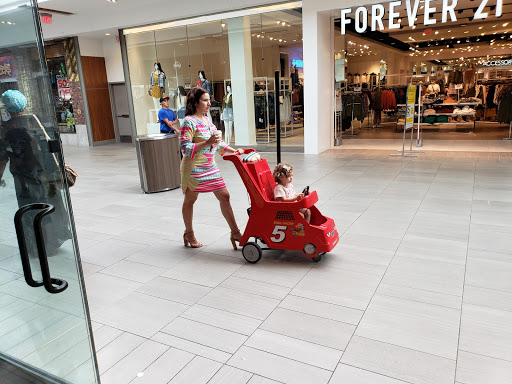 Shopping Mall «Springfield Town Center», reviews and photos, 6500 Springfield Mall, Springfield, VA 22150, USA