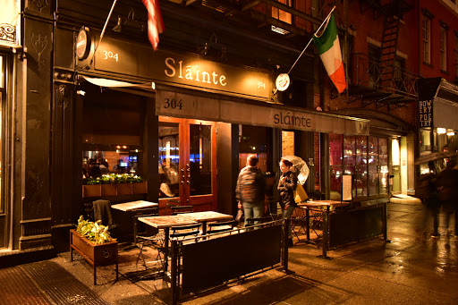 Sláinte Bar and Lounge, 304 Bowery, New York, NY 10012