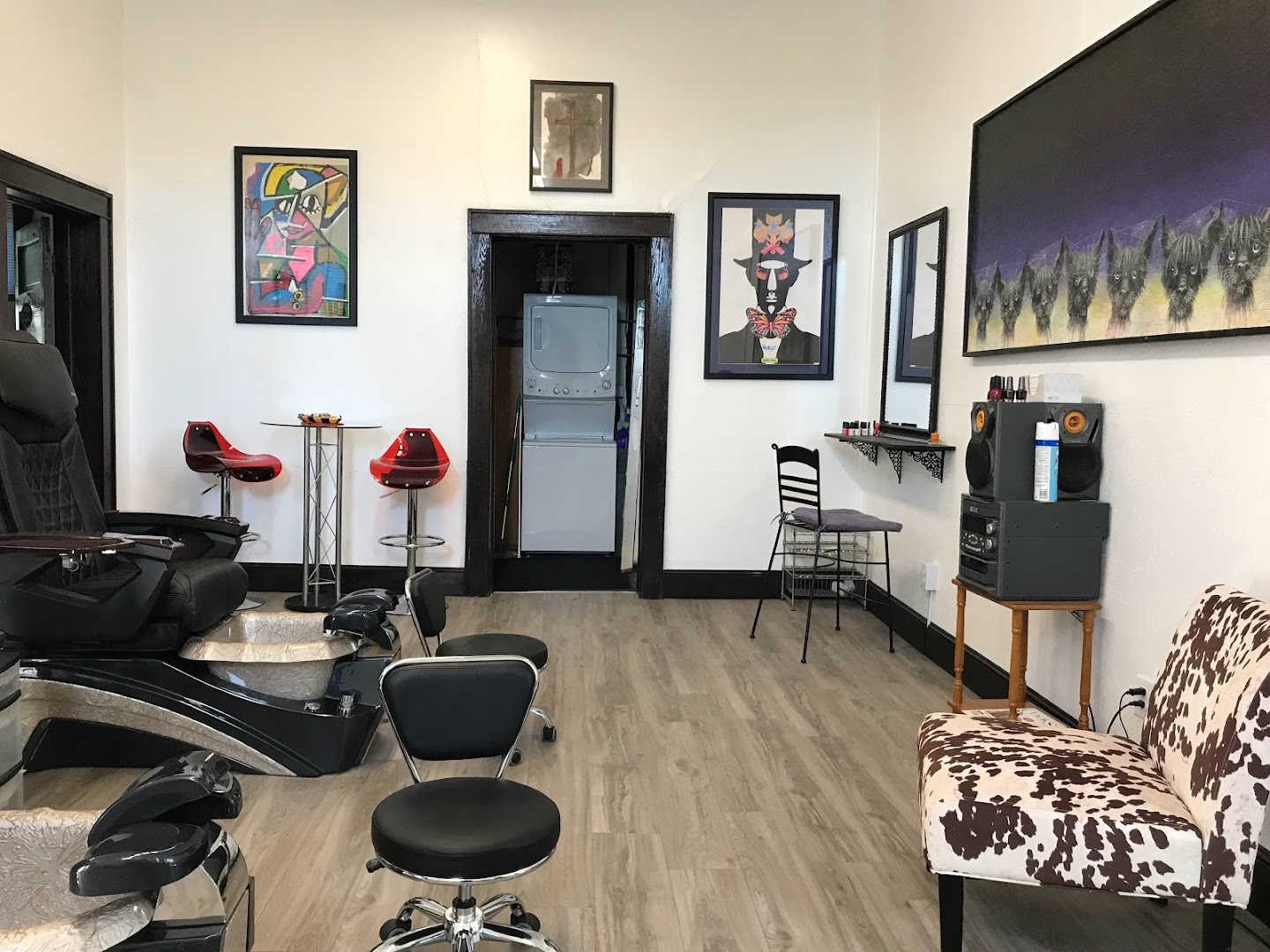 Studio 101 Salon