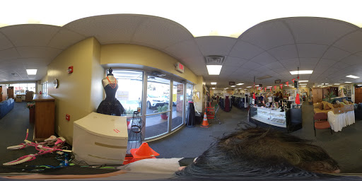 Donations Center «Salvation Army Thrift Store», reviews and photos