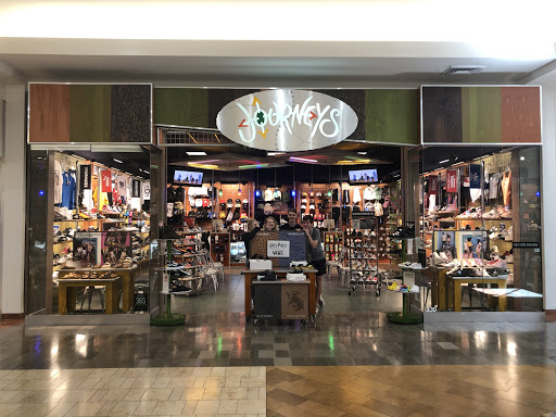 Shoe Store «Journeys», reviews and photos, 625 Black Lake Blvd SW #330, Olympia, WA 98502, USA