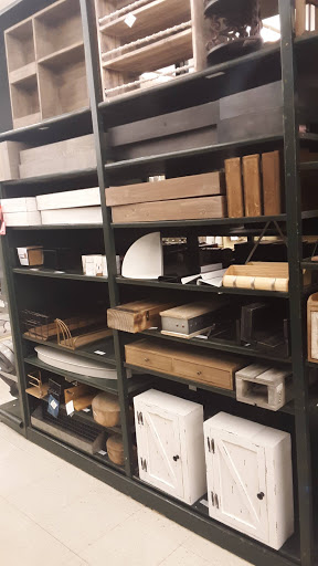 Craft Store «Hobby Lobby», reviews and photos, 3121 College Dr, Baton Rouge, LA 70808, USA