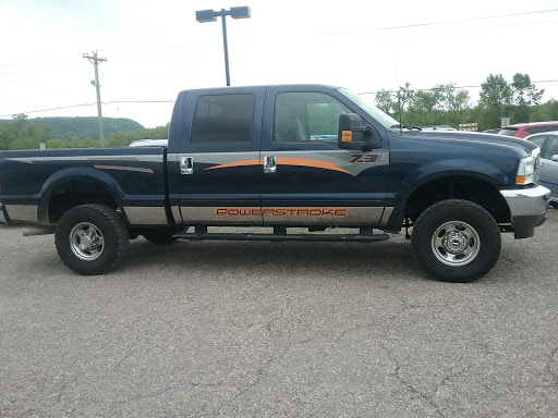 Used Car Dealer «Neader Motors Inc», reviews and photos, 350 Strupp Ave, La Crescent, MN 55947, USA