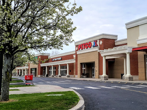 Pet Supply Store «Petco Animal Supplies», reviews and photos, 1065 Kennedy Rd, Windsor, CT 06095, USA