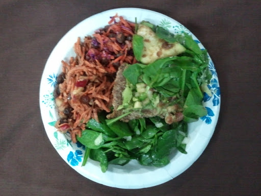 Raw Food Restaurant «Treehouse For Earths Children Holistic Center», reviews and photos, 22906 Mooney St, Farmington, MI 48336, USA