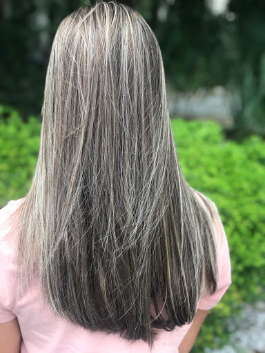 Hair Salon «Beauty Bar Salon & Spa», reviews and photos, 12950 E Colonial Dr, Orlando, FL 32826, USA