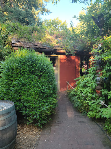 Hotel «McMenamins Edgefield», reviews and photos, 2126 SW Halsey St, Troutdale, OR 97060, USA