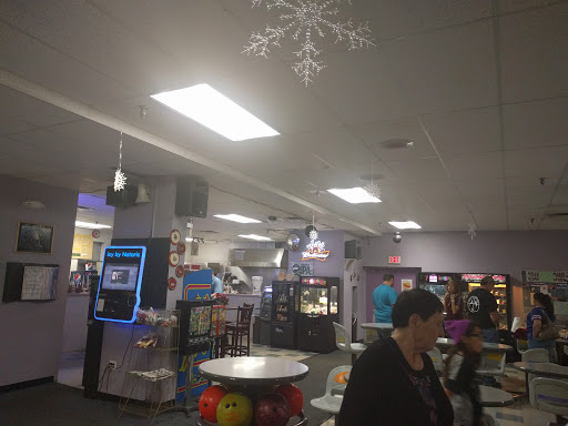 Bowling Alley «Orange Bowl Lanes», reviews and photos, 1221 E Vine St, Kissimmee, FL 34744, USA