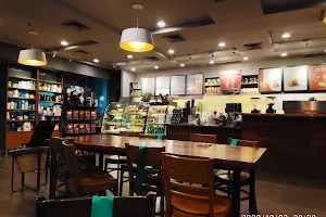 Starbucks eBloc 2 Cebu image