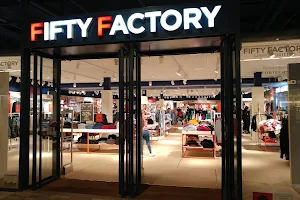 Fifty Outlet image