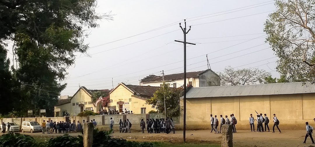 Swarupsingh High School, Pathrot