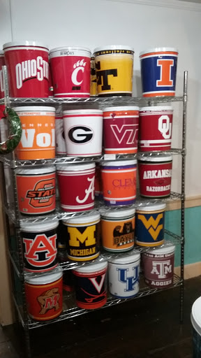 Popcorn Store «Popcorn Monkey», reviews and photos, 101 W Federal St, Middleburg, VA 20117, USA