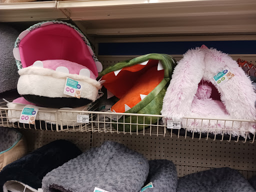 Pet Supply Store «PetSmart», reviews and photos, 160 Wadsworth Blvd, Lakewood, CO 80226, USA