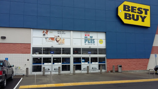 Electronics Store «Best Buy», reviews and photos, 2055 N Tomahawk Island Dr, Portland, OR 97217, USA