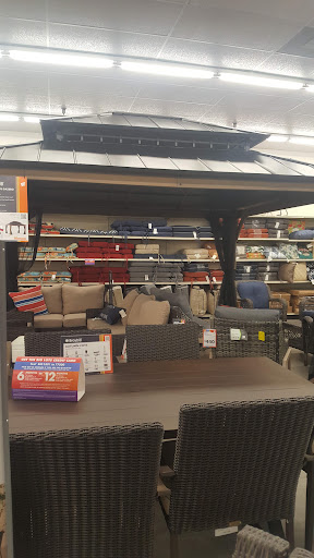 Discount Store «Big Lots», reviews and photos, 2882 Tamiami Trail E, Naples, FL 34112, USA