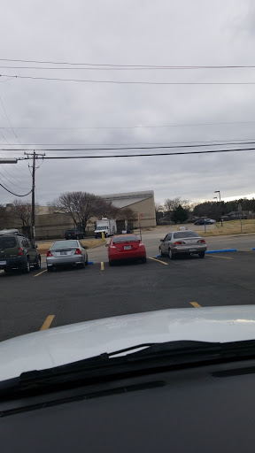 Thrift Store «Salvation Army», reviews and photos, 250 E Grauwyler Rd, Irving, TX 75061, USA