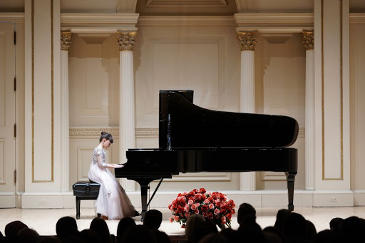 Piano Lessons With Valery Goldes image