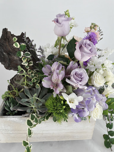 Florist «Buds & Bows Floral Design», reviews and photos, 1365 Cypress Ave, Melbourne, FL 32935, USA