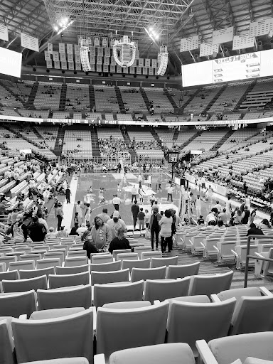 Stadium «Dean E. Smith Center», reviews and photos, 300 Skipper Bowles Dr, Chapel Hill, NC 27514, USA