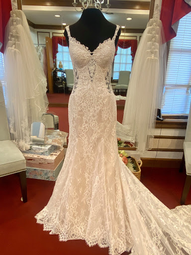 Bridal Shop «Andrews Bridal Shoppe & Tuxedo Central», reviews and photos, 2806 Montgomery Hwy, Dothan, AL 36303, USA