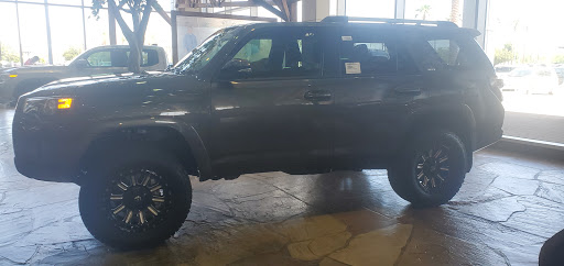 Toyota Dealer «Big Two Toyota of Chandler», reviews and photos, 1250 S Gilbert Rd, Chandler, AZ 85286, USA