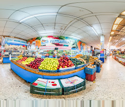 Frutas y verduras los traviesos photo