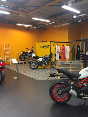 JPG MOTOS Ducati Reims à Cernay-lès-Reims