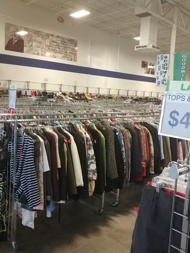 Thrift Store «Goodwill», reviews and photos