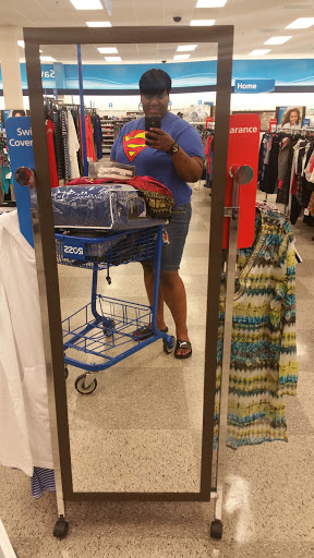 Clothing Store «Ross Dress for Less», reviews and photos, 523 S MacDade Blvd, Holmes, PA 19043, USA
