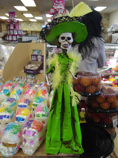 Grocery Store «Northgate Gonzalez Markets», reviews and photos, 2633 Santa Ana St, South Gate, CA 90280, USA