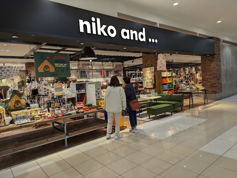 niko and... イオンモール茨木