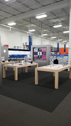 Electronics Store «Best Buy», reviews and photos, 115 N 76th St, Omaha, NE 68114, USA