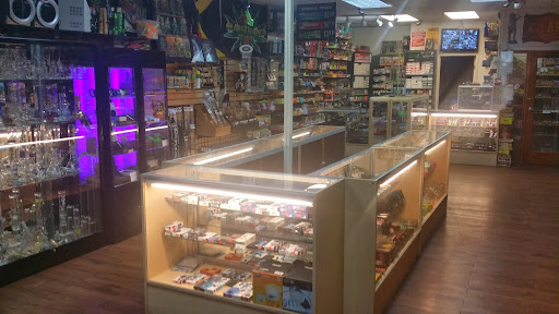 Tobacco Shop «UP IN SMOKE SHOP», reviews and photos, 190 E Carson St, Carson, CA 90745, USA