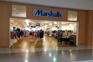 Marshalls & HomeGoods image