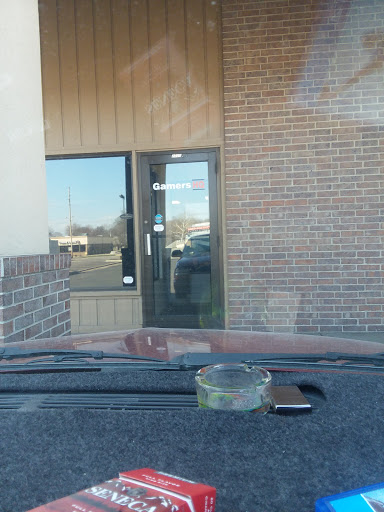 Video Game Store «Gamers HQ», reviews and photos, 2027 SW Gage Blvd, Topeka, KS 66604, USA