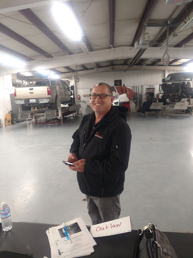 Auto Body Shop «Trew Auto Body Inc», reviews and photos, 3700 W Loxie Eagans Blvd, Bremerton, WA 98312, USA