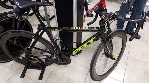 Bicycle Store «BIKE LINK STORE, INC», reviews and photos, 6500 W 4th Ave #4, Hialeah, FL 33012, USA