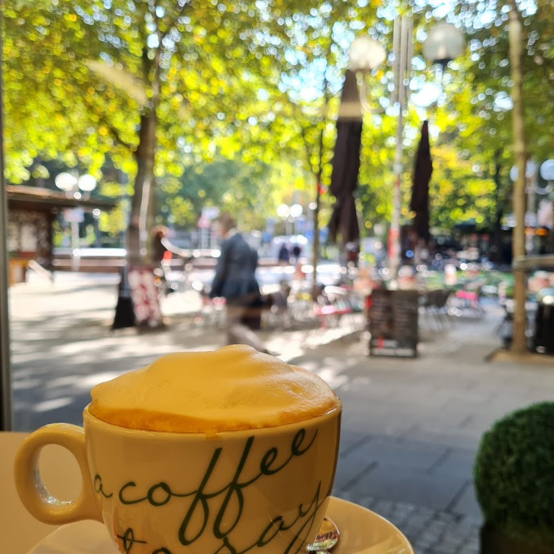 Eiscafé am Kaiserplatz- La Fontana Bonn