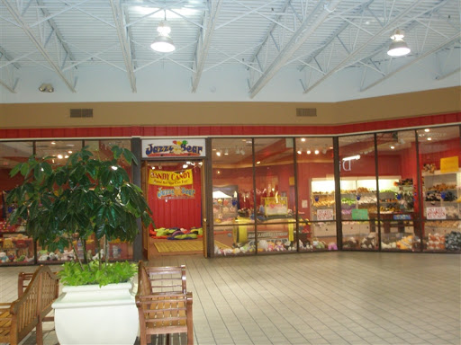 Shopping Mall «North Shore Square Mall», reviews and photos, 150 Northshore Blvd, Slidell, LA 70460, USA