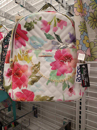 Clothing Store «Ross Dress for Less», reviews and photos, 150 S Abilene St, Aurora, CO 80012, USA