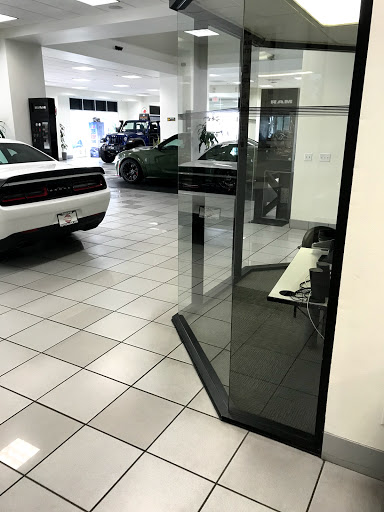 Chrysler Dealer «Tuttle Click Tustin Chrysler Dodge Jeep RAM», reviews and photos, 40 Auto Center Dr, Tustin, CA 92782, USA