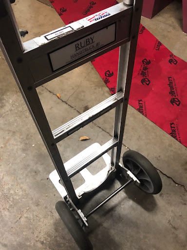 Moving Company «2 Brothers Moving & Delivery», reviews and photos, 3571 NW Yeon Ave, Portland, OR 97210, USA