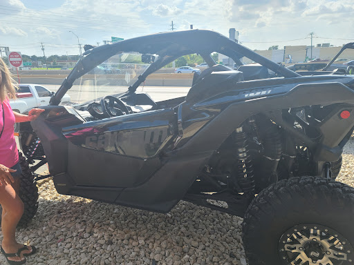 Motorcycle Dealer «Freedom Powersports Farmers Branch», reviews and photos, 13700 N Stemmons Fwy, Farmers Branch, TX 75234, USA