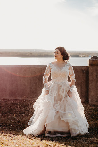 Bridal Shop «Here Comes the Bride», reviews and photos, 190 N Swift Rd, Addison, IL 60101, USA