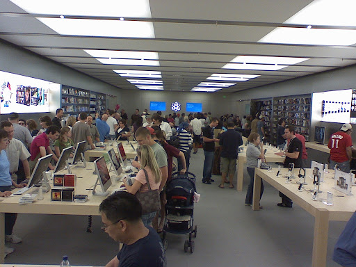 Computer Store «Apple SanTan Village», reviews and photos, 2218 E Williams Field Rd, Gilbert, AZ 85295, USA