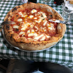 Photo n°1 de l'avis de Siro.� fait le 21/05/2022 à 10:33 sur le  Trattoria Pizzeria Caravaggio à Naples