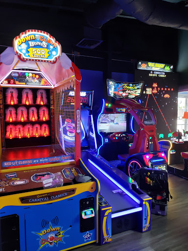 Bowling Alley «Conway Family Bowling Center», reviews and photos, 1010 E Oak St, Conway, AR 72032, USA