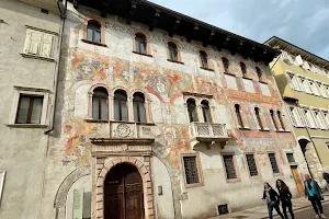 Alberti Colico Palace image